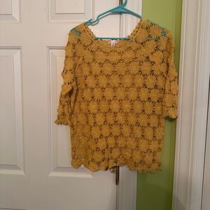 Xhilaration Crochet Golden Daisy 3/4 Sleeve Top Size XL